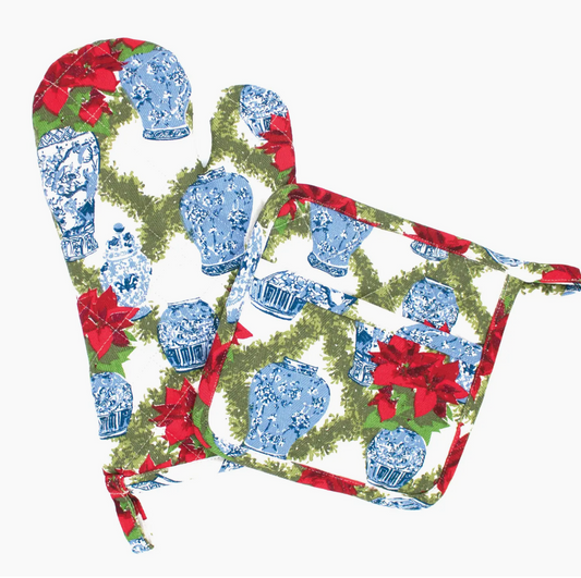 Poinsettia Oven Mitt Set