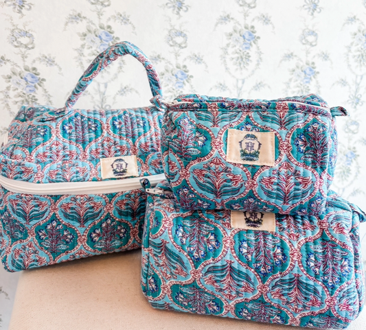Blue Trellis Medium Toiletry Bag