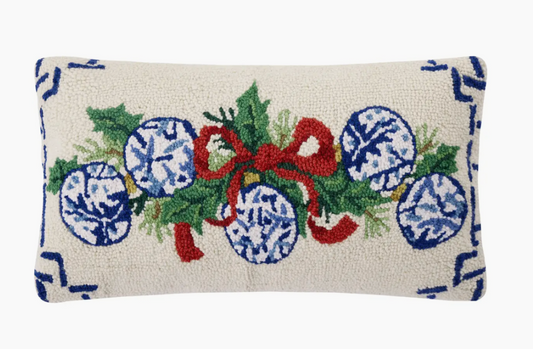 Chinoiserie Ornaments Hook Pillow