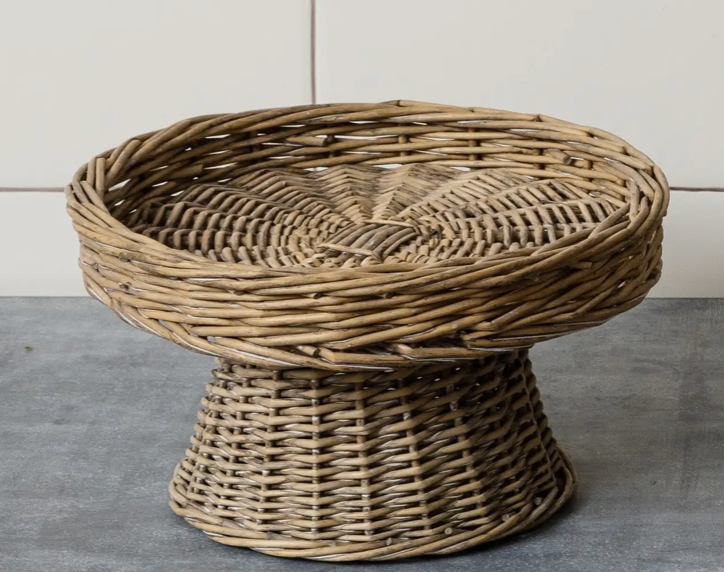 Round Willow Fruit Basket